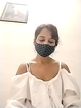 cutieNancy89 online show from July 8, 2026, 12:28 pm