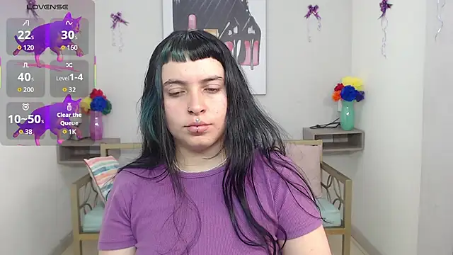 Snapshot of _sofia_smth_xx chatting on July 3, 2026, 1:50 pm sofia smth xx online show from July 3, 2026, 1:50 pm