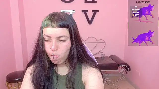 Snapshot of _sofia_smth_xx chatting on June 25, 2026, 1:16 pm sofia smth xx online show from June 25, 2026, 1:16 pm