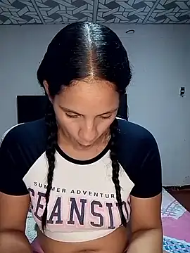 Snapshot of Cielo_777_ chatting on June 17, 2026, 2:22 am Cielo 777 online show from June 17, 2026, 2:22 am