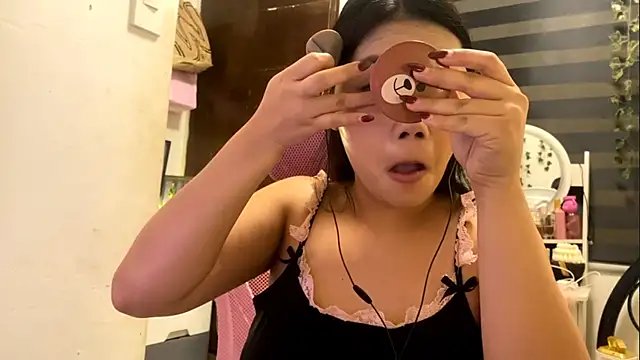 Snapshot of CristiLadson chatting on May 31, 2026, 10:43 pm CristiLadson online show from May 31, 2026, 10:43 pm