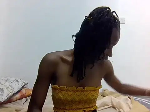 Snapshot of Sexxy_petite1 chatting on June 17, 2026, 10:36 am Sexxy petite1 online show from June 17, 2026, 10:36 am