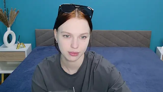 Nora Finch online show from June 12, 2026, 10:13 am