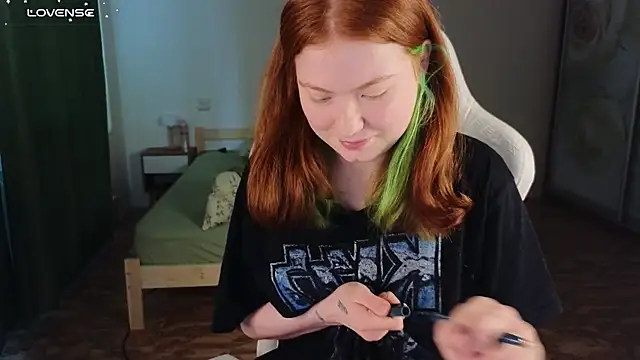 Snapshot of YourGingerCute chatting on May 31, 2026, 9:37 am YourGingerCute online show from May 31, 2026, 9:37 am