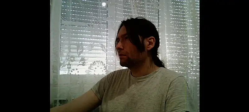 khufu989 online show from June 4, 2026, 5:06 pm