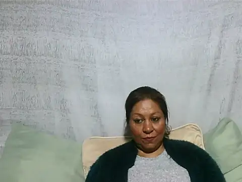 Snapshot of IndianSexyMilf69 chatting on June 23, 2026, 3:04 am IndianSexyMilf69 online show from June 23, 2026, 3:04 am