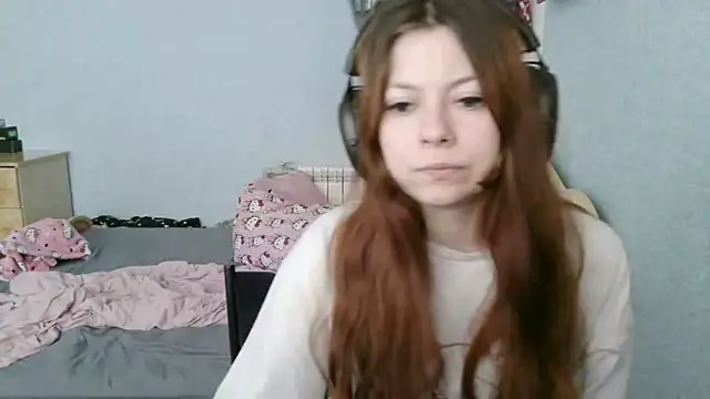 Snapshot of AlessiaViolet chatting on July 9, 2026, 9:32 am AlessiaViolet online show from July 9, 2026, 9:32 am