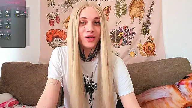 Snapshot of Chloecherry chatting on June 19, 2026, 6:19 am Chloecherry online show from June 19, 2026, 6:19 am