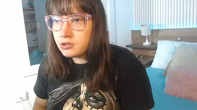 Snapshot of ValentinaGreyy chatting on June 6, 2026, 10:04 pm ValentinaGreyy online show from June 6, 2026, 10:04 pm