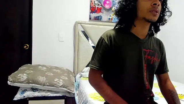 Snapshot of Lucas_cruz1 chatting on June 17, 2026, 3:50 am Lucas cruz1 online show from June 17, 2026, 3:50 am