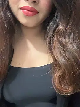 Snapshot of Yours_riya11 chatting on July 12, 2026, 5:58 pm Yours riya11 online show from July 12, 2026, 5:58 pm