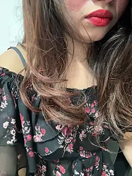 Snapshot of Yours_riya11 chatting on June 11, 2026, 2:53 am Yours riya11 online show from June 11, 2026, 2:53 am
