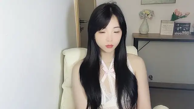 Louise-3 online show from July 13, 2026, 10:14 am