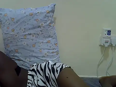 Snapshot of sweet_rihana chatting on May 31, 2026, 9:37 am sweet rihana online show from May 31, 2026, 9:37 am