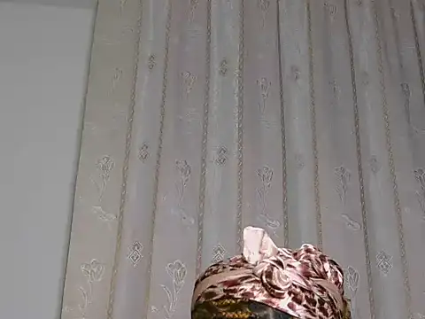 Snapshot of brownsugar_booty chatting on July 1, 2026, 11:49 pm brownsugar booty online show from July 1, 2026, 11:49 pm