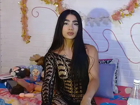 IreneSaez333 online show from July 31, 2026, 11:57 pm