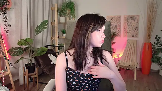 Snapshot of La_lilith chatting on July 18, 2026, 10:18 pm La lilith online show from July 18, 2026, 10:18 pm