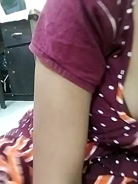 Hot-Sneha2 online show from June 19, 2026, 5:46 am