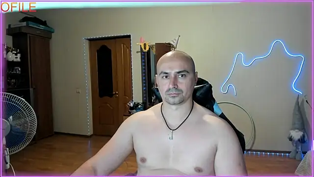 -SexyDaddy- online show from May 31, 2026, 6:09 pm