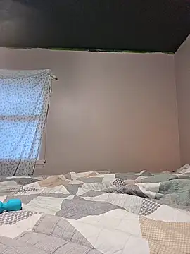 thiccgamer online show from June 1, 2026, 2:23 am