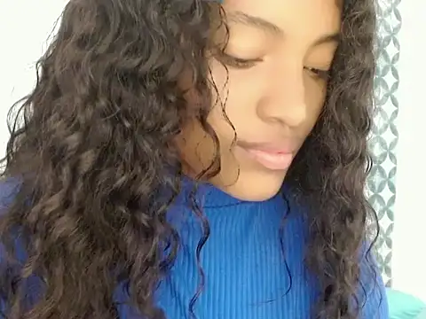 Isabellacarson online show from June 10, 2026, 4:30 pm