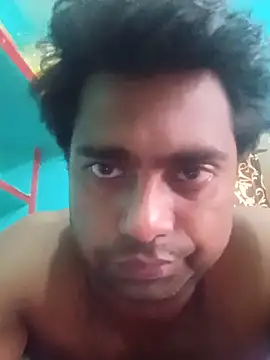 Snapshot of gigolo143too chatting on May 31, 2026, 8:31 am gigolo143too online show from May 31, 2026, 8:31 am