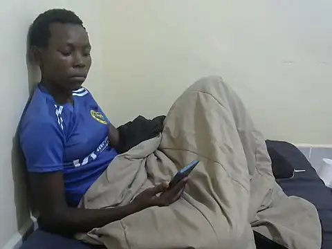 cute avy0 online show from June 16, 2026, 6:24 am