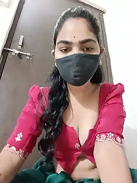 Snapshot of savita97567 chatting on July 11, 2026, 11:32 am savita97567 online show from July 11, 2026, 11:32 am