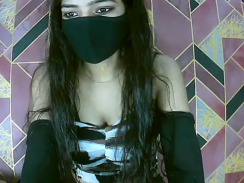 Snapshot of Hot-Roshni chatting on July 2, 2026, 11:33 pm Hot-Roshni online show from July 2, 2026, 11:33 pm