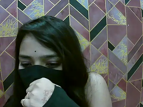 Snapshot of Hot-Roshni chatting on June 11, 2026, 12:32 am Hot-Roshni online show from June 11, 2026, 12:32 am