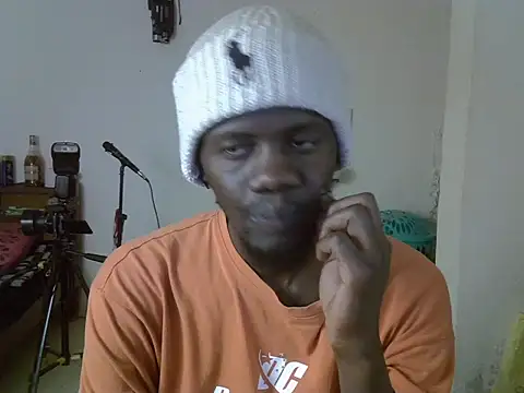 Thee Biggest online show from June 9, 2026, 5:03 pm