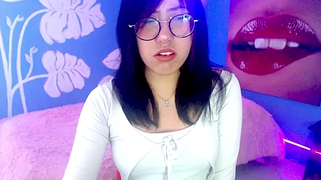 Snapshot of eli_doll chatting on June 17, 2026, 11:20 am eli doll online show from June 17, 2026, 11:20 am