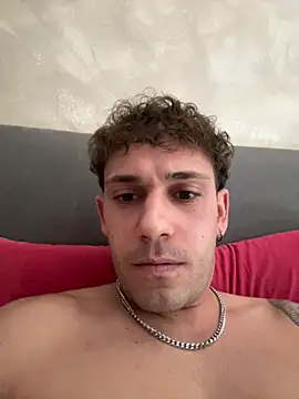 Snapshot of emanuel00220 chatting on June 1, 2026, 11:21 am emanuel00220 online show from June 1, 2026, 11:21 am