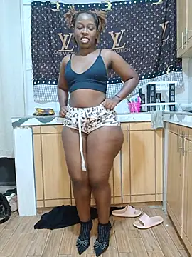 Ssexyie juls online show from July 3, 2026, 6:47 pm