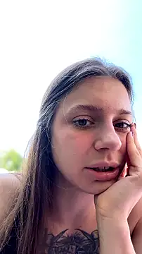 Snapshot of Eileenmurrr chatting on July 20, 2026, 6:32 am Eileenmurrr online show from July 20, 2026, 6:32 am