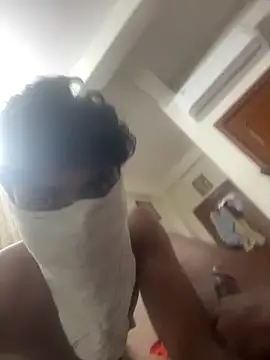 Hottie Guy hyd3 online show from June 14, 2026, 6:14 am