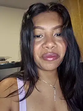Snapshot of PauliOrtiz_1 chatting on June 1, 2026, 9:20 am PauliOrtiz 1 online show from June 1, 2026, 9:20 am