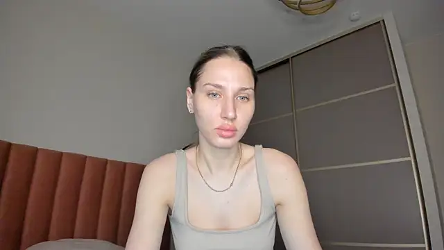 SofiClimbing online show from March 5, 2025, 12:27 am