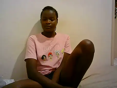 Snapshot of BerryJulie chatting on July 6, 2026, 6:31 am BerryJulie online show from July 6, 2026, 6:31 am