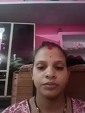 Snapshot of HOjulipal678 chatting on July 13, 2026, 5:40 am HOjulipal678 online show from July 13, 2026, 5:40 am