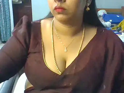 Tamil hot Meenu online show from July 11, 2026, 10:59 am