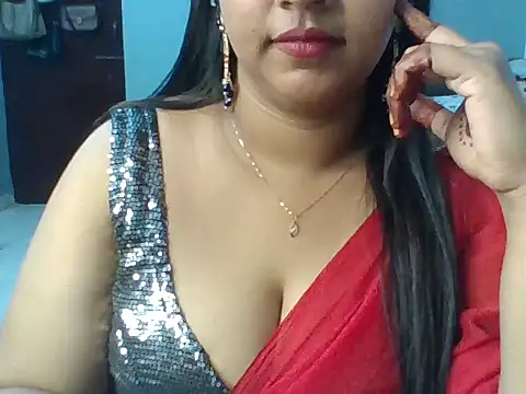 Tamil hot Meenu online show from June 7, 2026, 2:22 pm