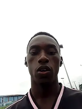Snapshot of charleyprosper chatting on July 14, 2026, 7:35 am charleyprosper online show from July 14, 2026, 7:35 am