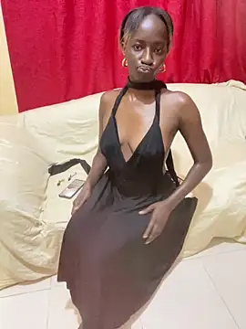 Snapshot of Beauty_Blacck chatting on June 7, 2026, 7:08 pm Beauty Blacck online show from June 7, 2026, 7:08 pm
