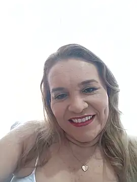 Snapshot of Sara_hilton02 chatting on June 20, 2026, 1:05 pm Sara hilton02 online show from June 20, 2026, 1:05 pm