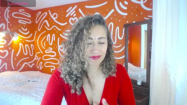 Snapshot of afrodita_marin chatting on June 18, 2026, 8:03 pm afrodita marin online show from June 18, 2026, 8:03 pm