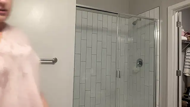 maddiliz online show from October 19, 2025, 1:30 am