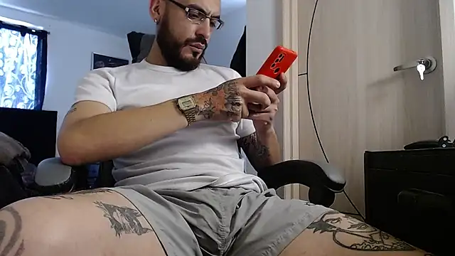 Snapshot of MalekXarxxx chatting on June 9, 2026, 3:46 pm MalekXarxxx online show from June 9, 2026, 3:46 pm