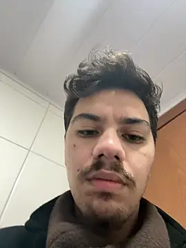 Deliciinha2 online show from July 7, 2026, 8:56 pm