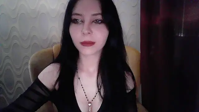 Snapshot of RileyTight chatting on July 3, 2026, 8:21 am RileyTight online show from July 3, 2026, 8:21 am